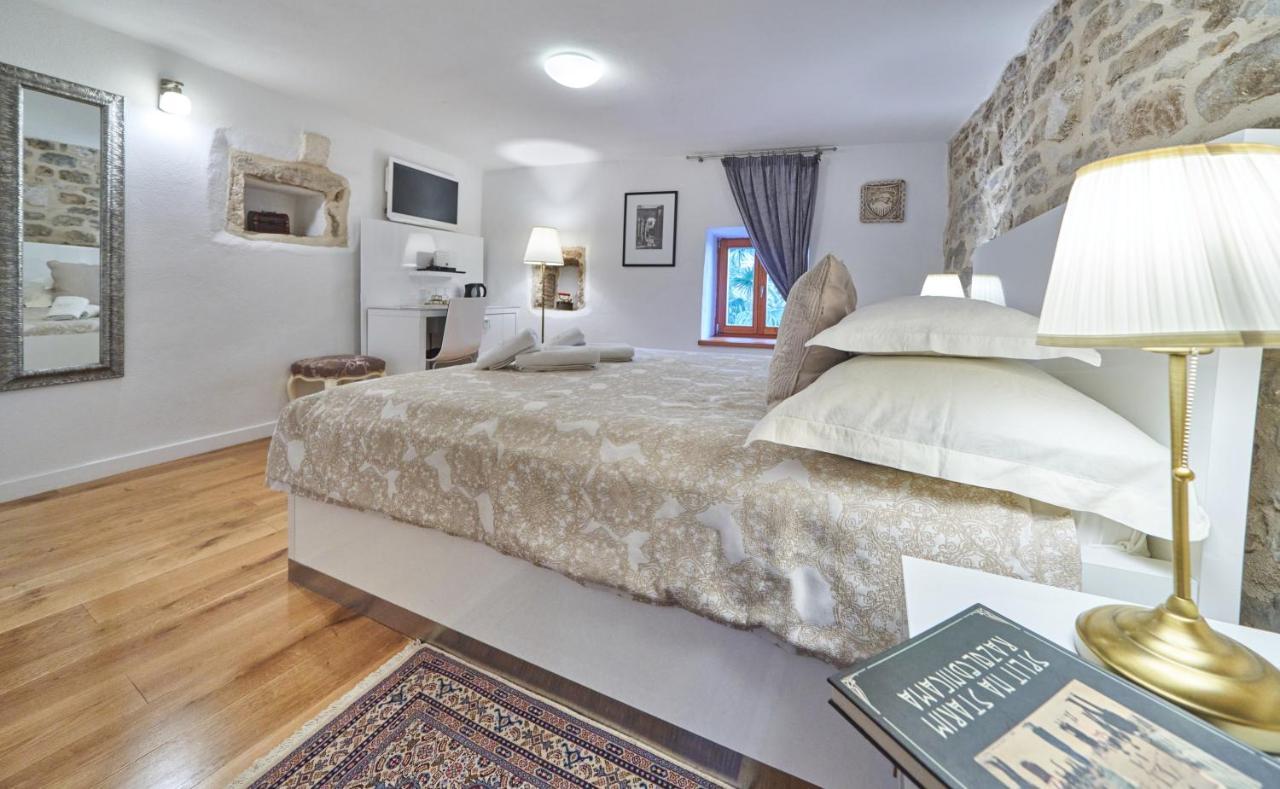 Villa Split Heritage Hotel Bagian luar foto